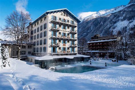 Mont Blanc Lodge in France .